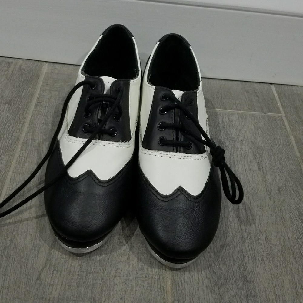 B&W TAP shoes